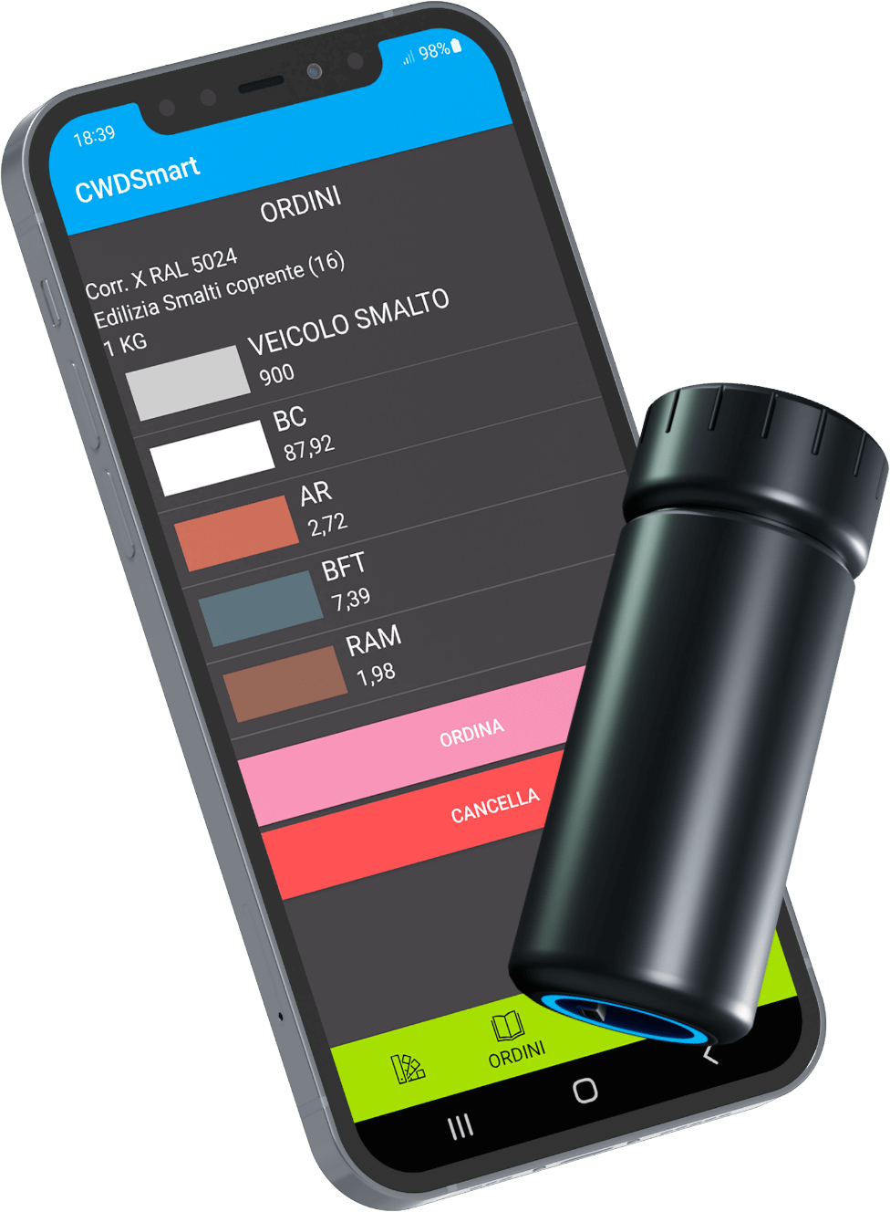 smartphone con schermata CWD Smart insieme ad uno spettrofotometro portatile